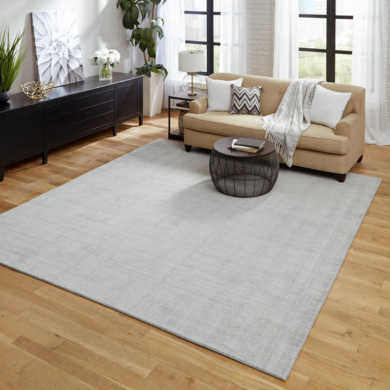 Tapis uni / rayé couleur gris-ivoire Manoir Liabah, Carré 10 pi