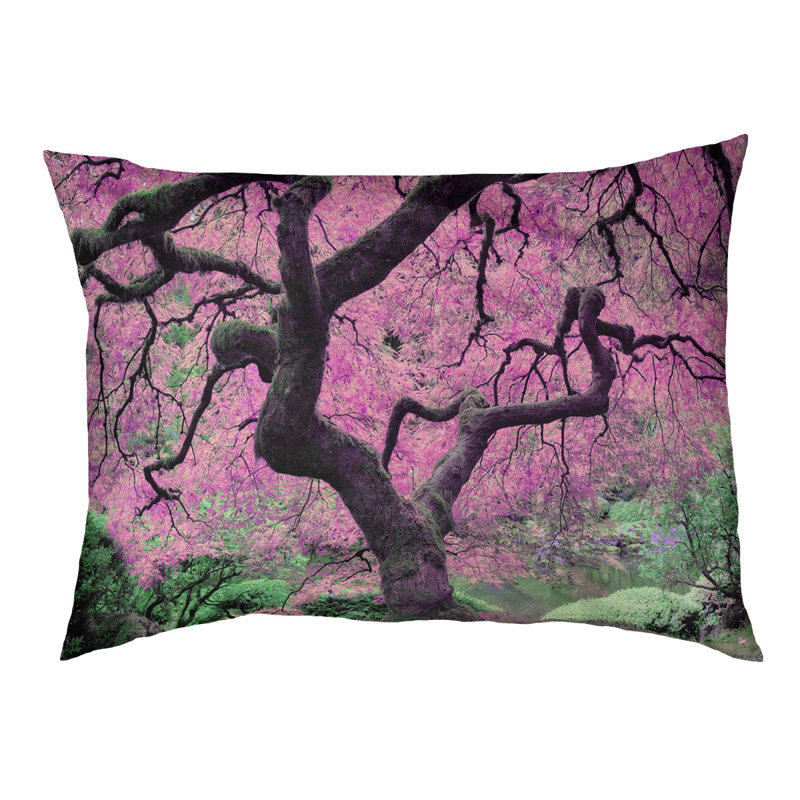 Coussin de designer de l’arbre d’érable japaneses Burkey, L 19,5 po x l 29,5 po, Rose / Noir