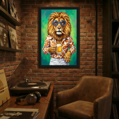Animaux, lion avec lunettes et bière tenant un cigare