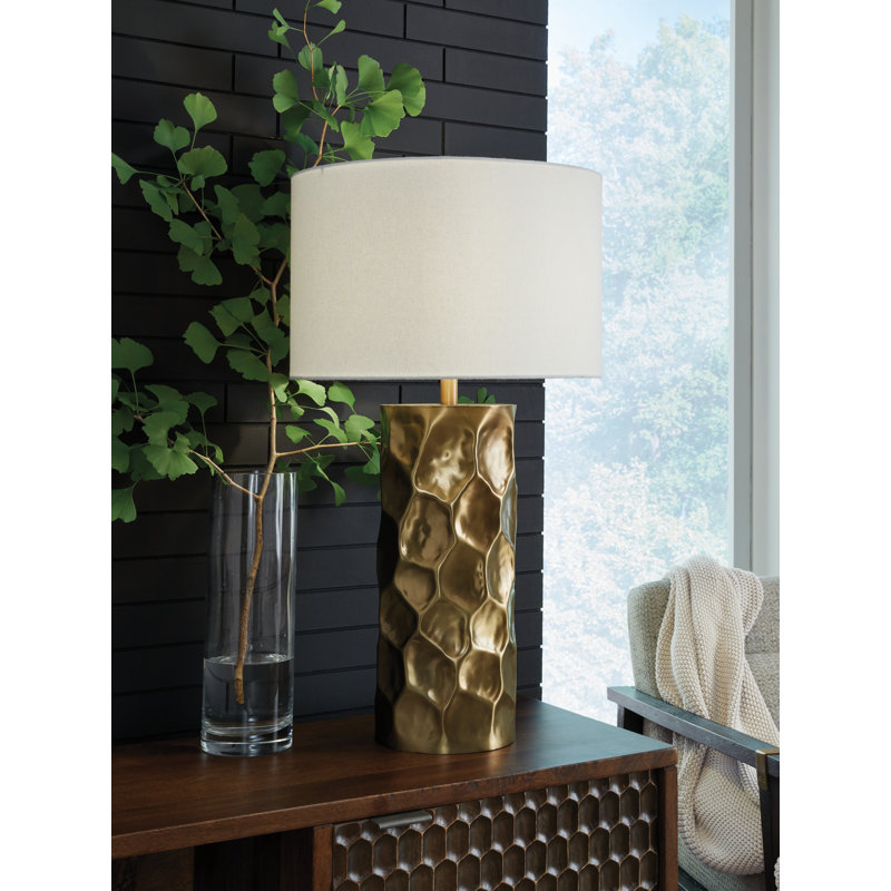 Delvalle Table Lamp