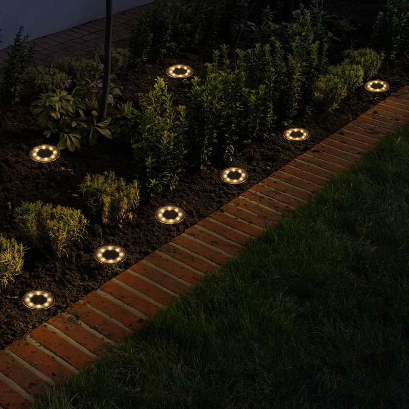 Solar Powered Integrated LED Well Light Kit, Bronze
