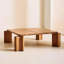 Table de salon carrée en bois massif avec trou en pierre-106226926