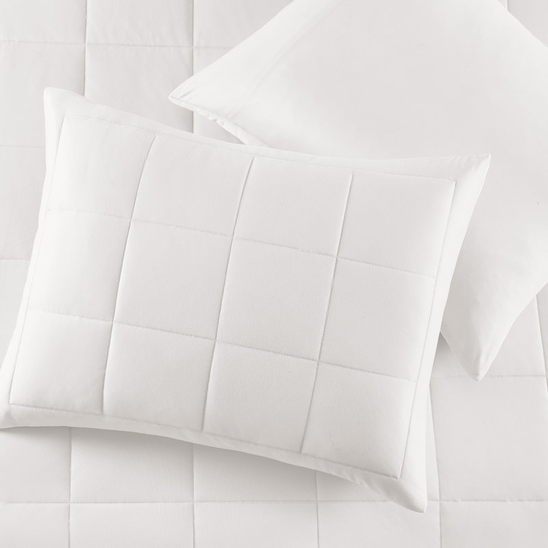 Wonderful Cooling 3-Piece Jersey Quilt Set, White, King Quilt + 2 King Shams