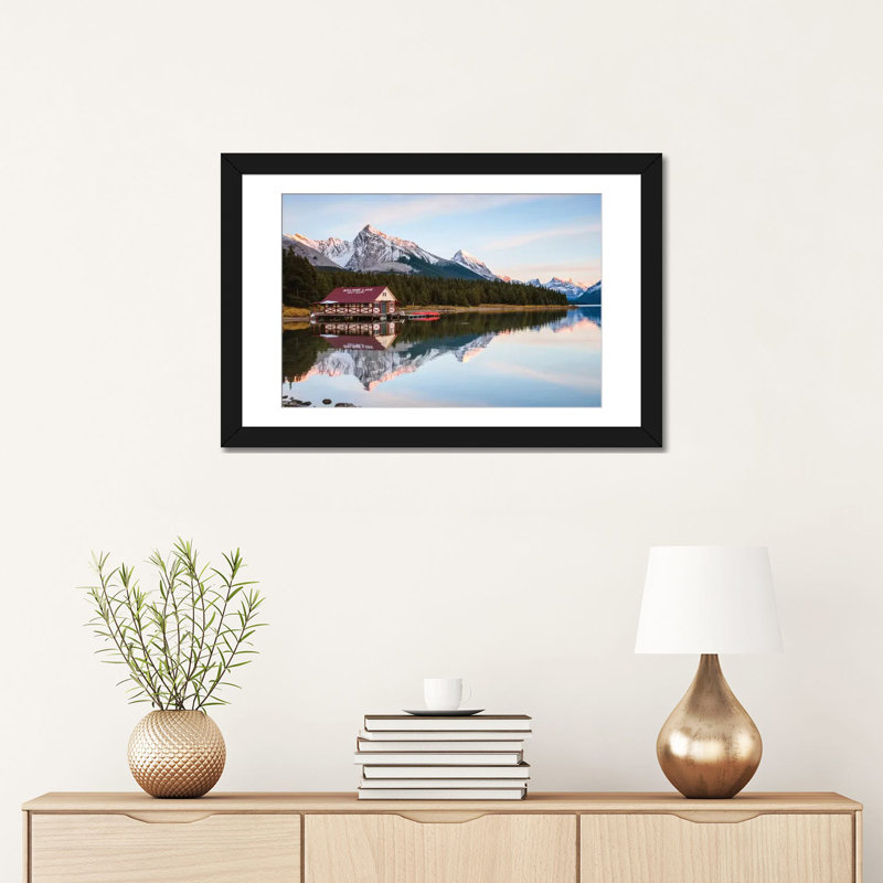 « coucher de soleil à maligne lake », reproduction de photo sur toile, Papier d'art encadré noir, Blanc