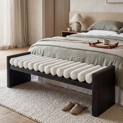 Banc ottoman moderne de 160 cm (62,8 po) en chenille, structure en bois d'hévéa avec coussins roulés, finition naturelle/noire, pour entrée intérieure.