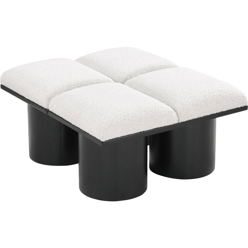 Banc rembourré Horatia, Tissu crème bouclé, H 17,5 po x l 31 po x P 36 po, Noir, noir, noir, noir