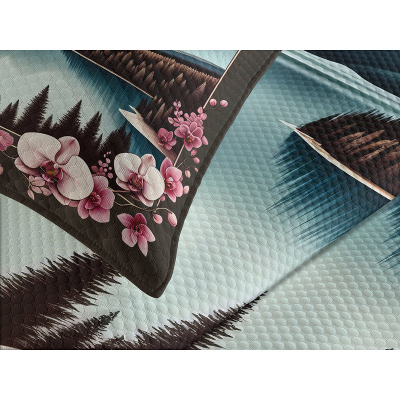Polyester Floral Coverlet, Queen Coverlet / Bedspread + 2 Standard Shams