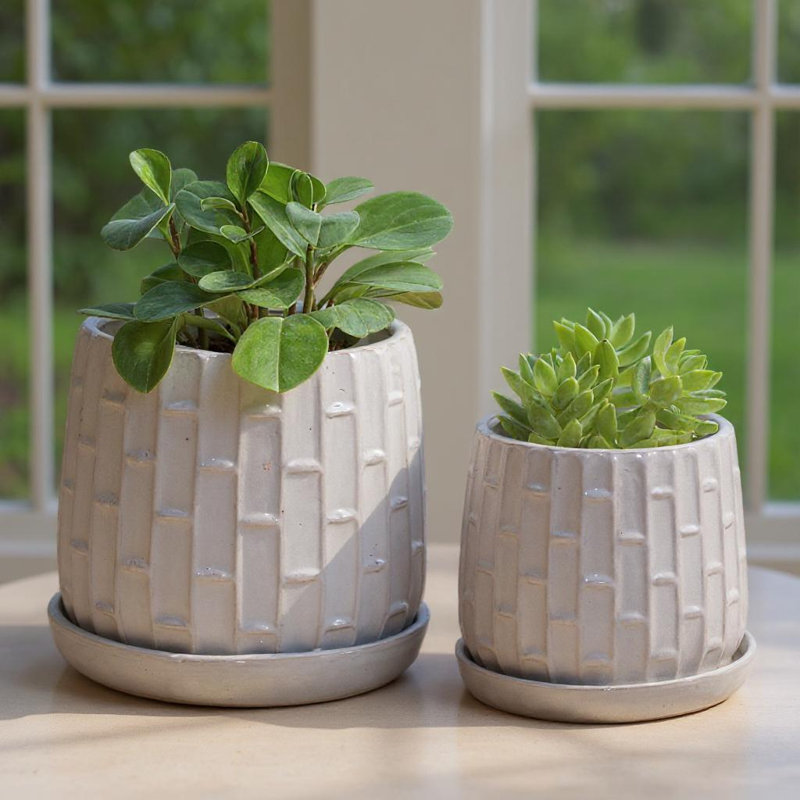 Indoor/Outdoor Modern Ceramic Pot Planter with Drainage Hole Set of 2, White