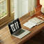 Bureau en bois massif brun en forme de L en acrylique-131411755-131411759