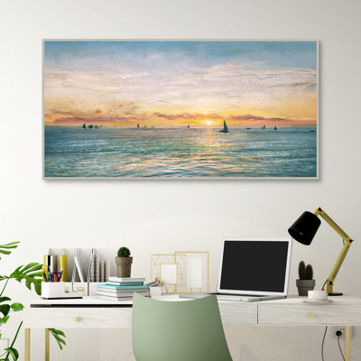 «Sailing At Sunset» par Studio Arts, art mural encadré