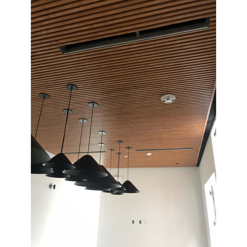 Panneau mural en bois de chêne récupéré 6,25 po x 1 po x 108 po
