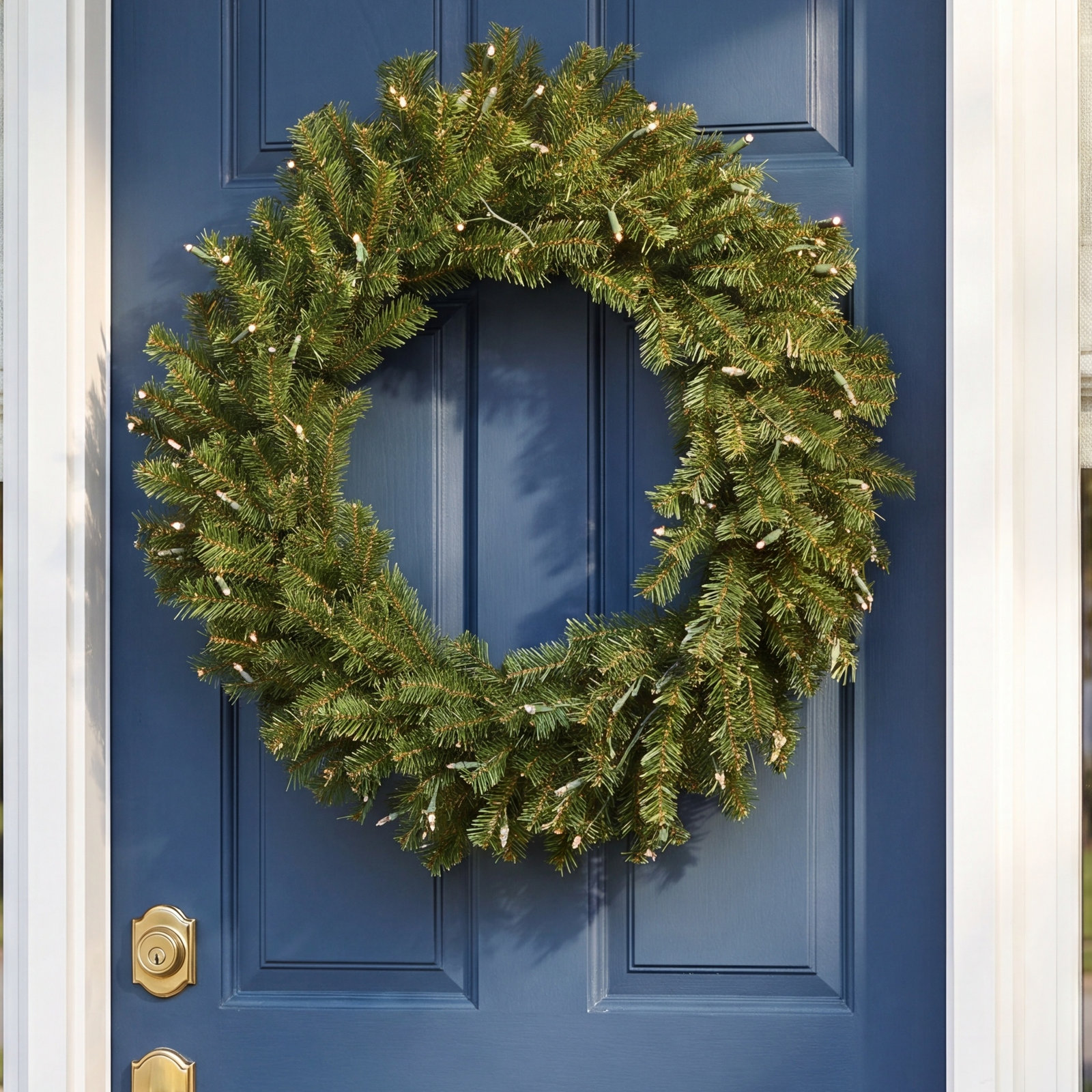 Fir Pre-Lit Wreath, 4" H x 30" W x 30" D