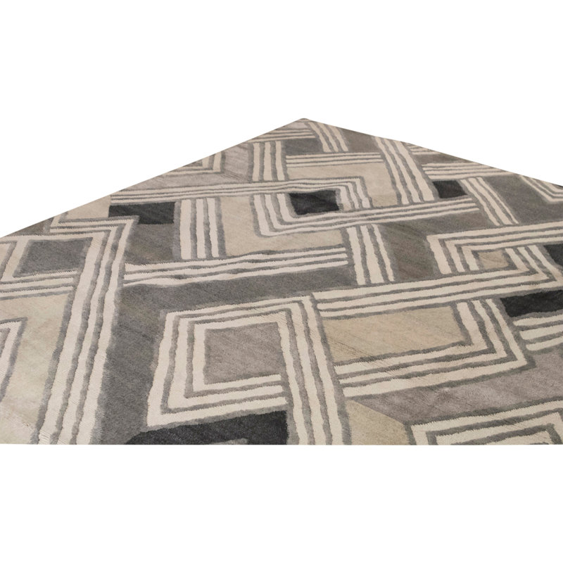 High-Quality Hand-Knotted Grey Squirrel Area Rug