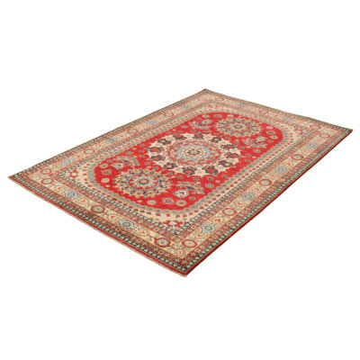 Tapis unique en laine noué à la main Gazni doré des années 2010 de 6 pi 6 po x 9 pi 10 po Qaiden