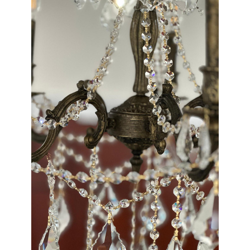 Lustre traditionnel / classique à 5 lumières de style bougie Lisle, Bronze