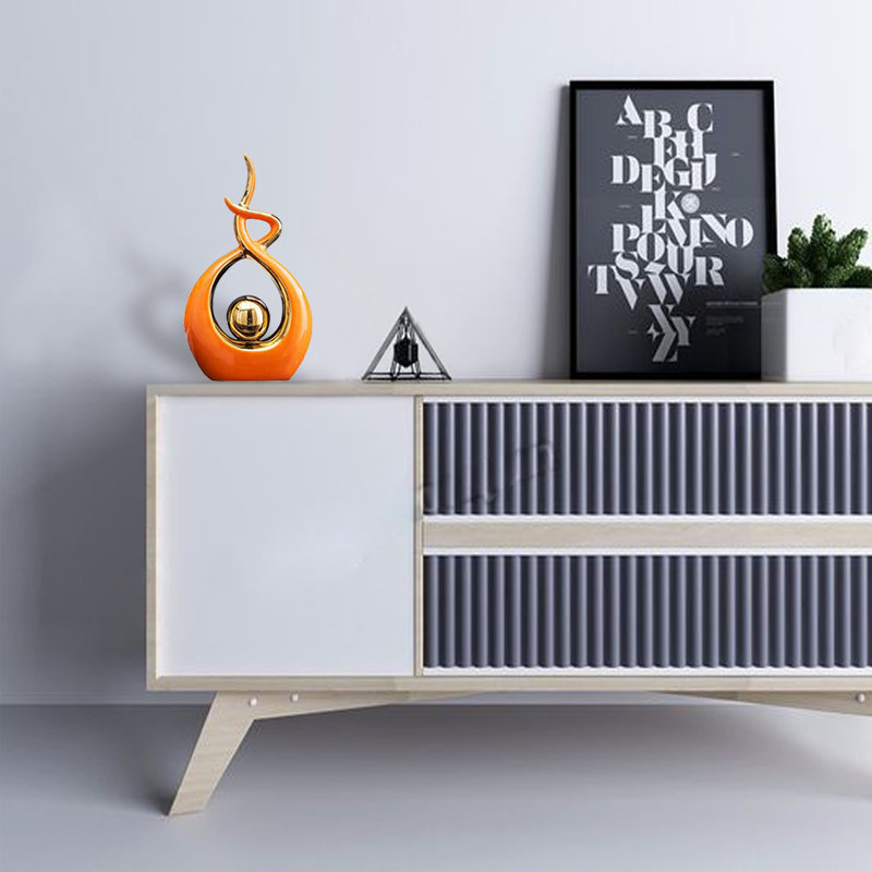 Sculpture moderne moderne en céramique, H 12,2 po x l 6,29 po x P 2,36 po, Orange