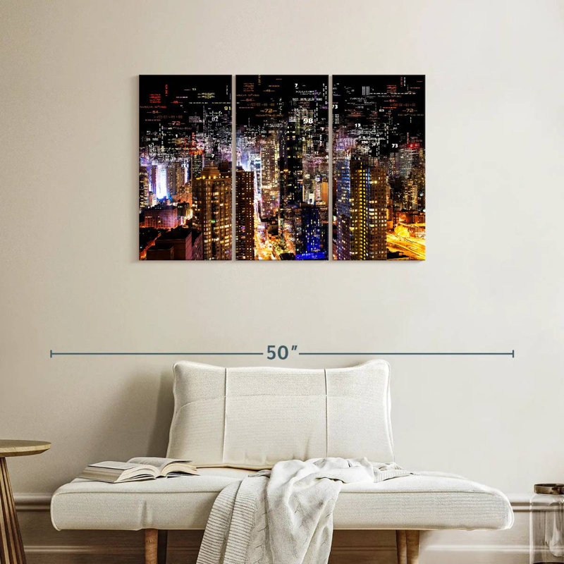 Sebbie Times Square, 24" H x 38" W