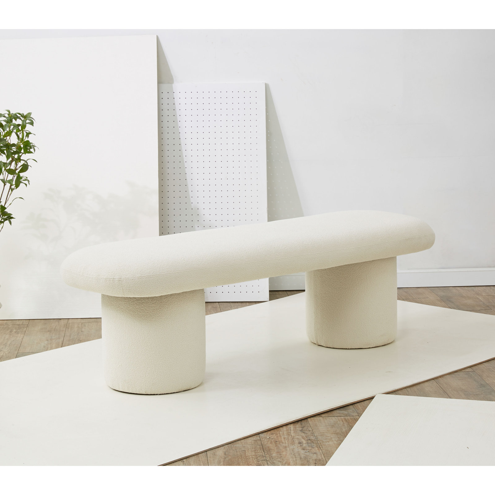 Brolin Bench
