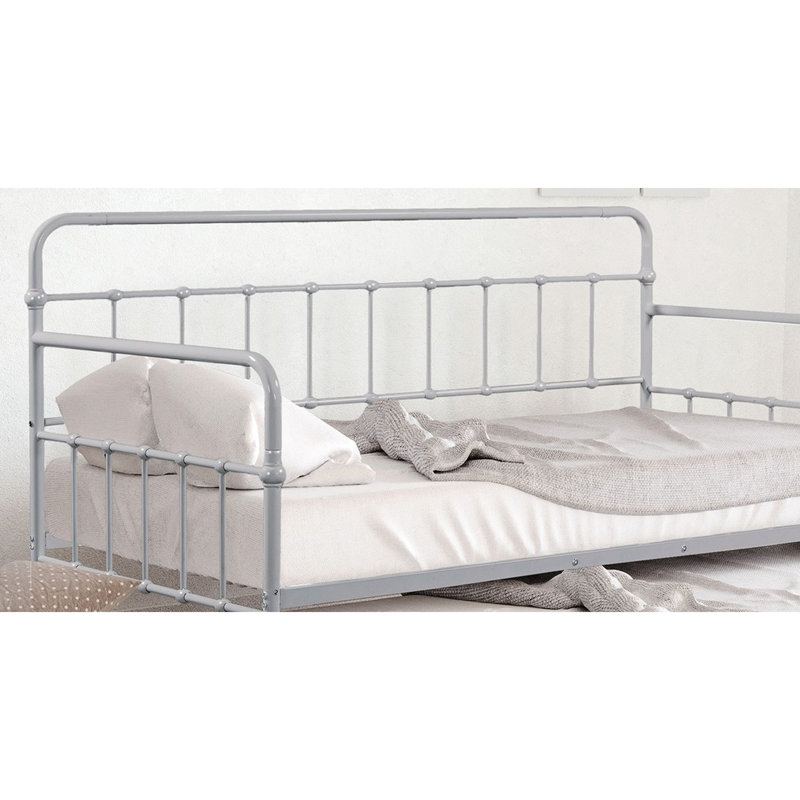 Lit de jour simple en métal avec lit gigogne 1 pièce au fini argenté, style contemporain, structure inspirée des tuyaux, matelas de construction complète prêt pour la mise à niveau de la chambre d'amis