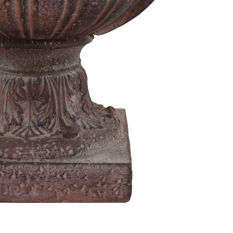 Pot de fleurs Giordano Classic MGO de 52,4 cm de hauteur, avec coupe cannelée, poignées en volute et socle, idéal pour le jardin et la terrasse.