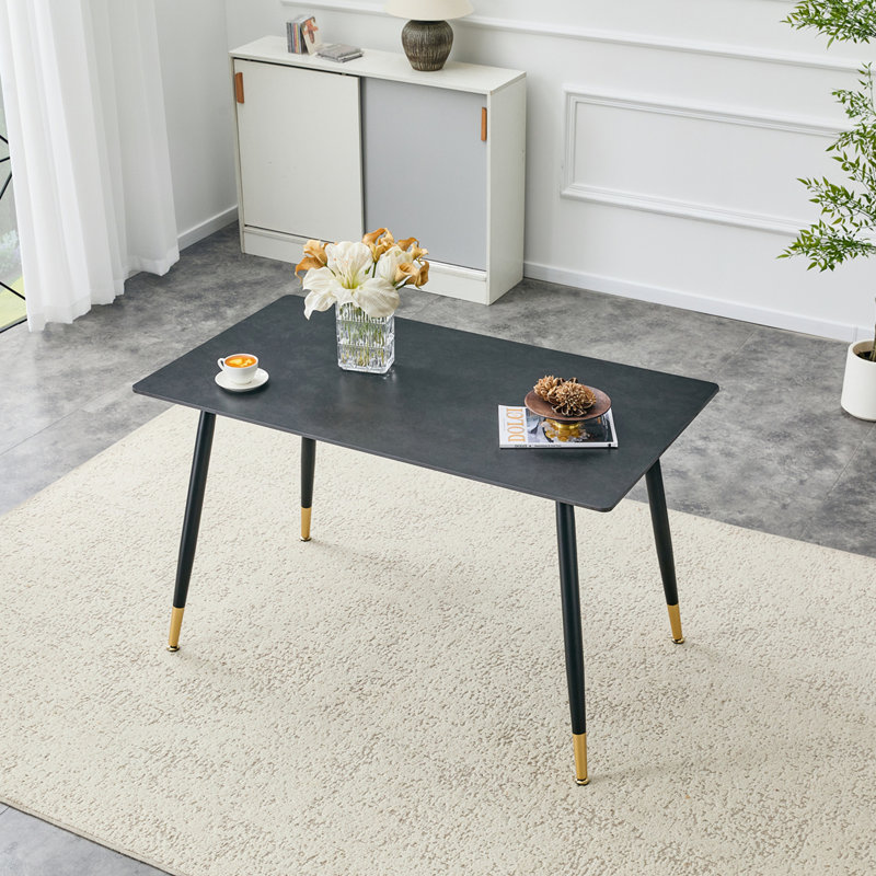 Table de salle à manger moderne