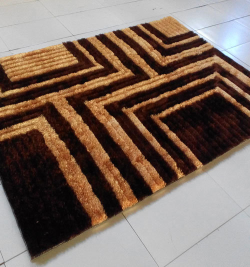 Wool Geometric Indoor Rug, 7'11" x 9'10"