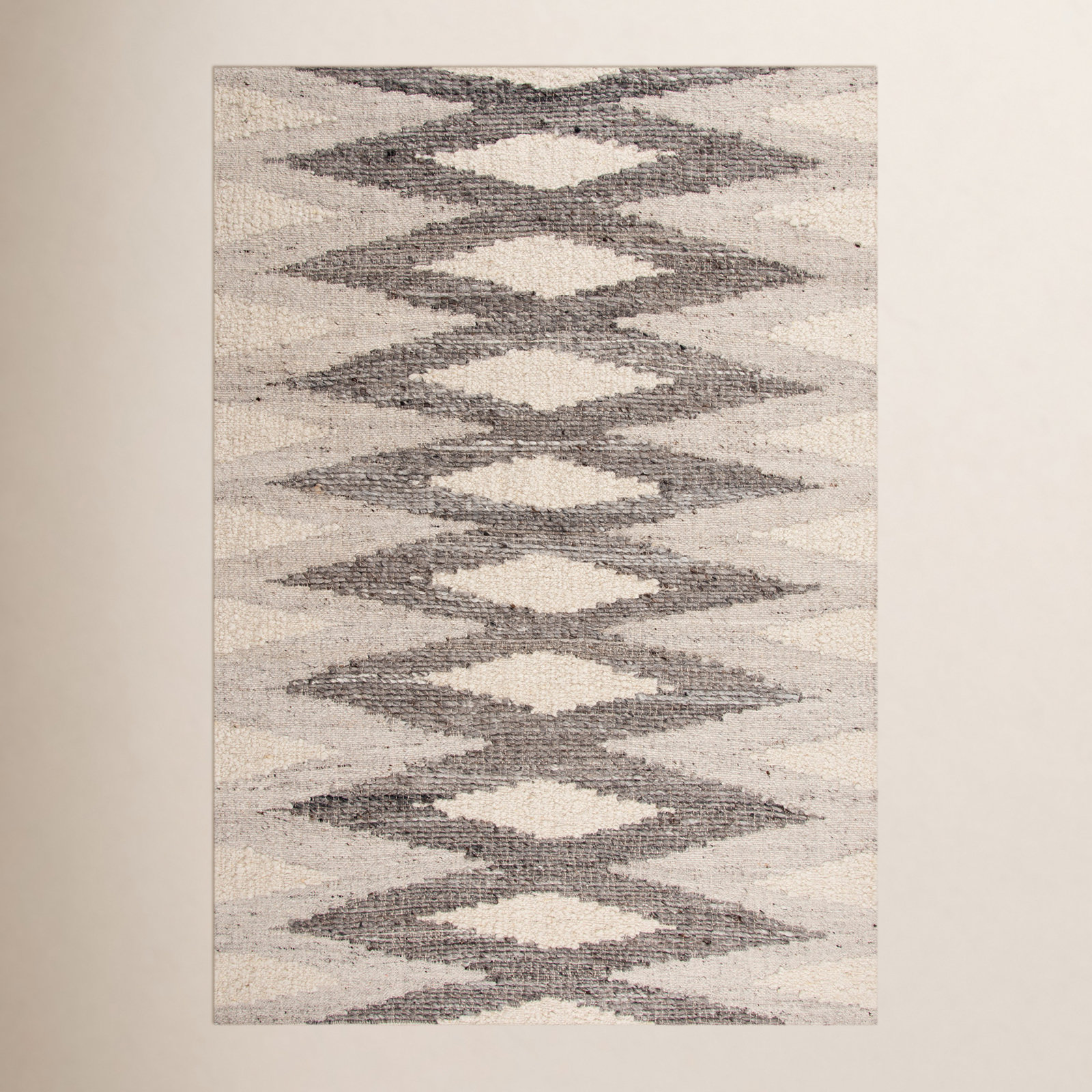 Homer Handmade Silver/Gray/Cream Rug, Rectangle 5' x 7'6"