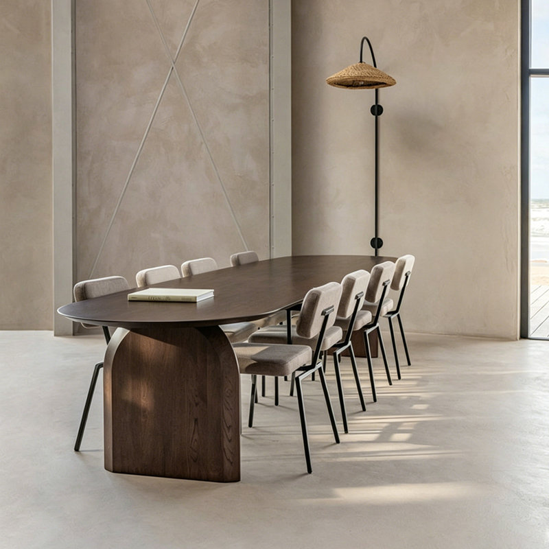 Table de salle à manger 55,12 "en bois de pin massif Wabi-Sabi avec plateau ovale courbé et base arquée - Table minimaliste pour la salle à manger Homestay