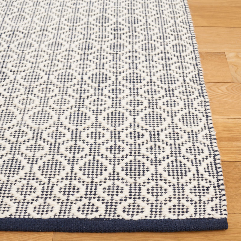 Palbo Flat Weave Wool/Cotton Geometric Rug in Ivory/Navy, Rectangle 5' x 8'