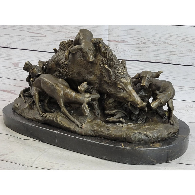 Figurine en bronze sangliers et chiens Lecourtier