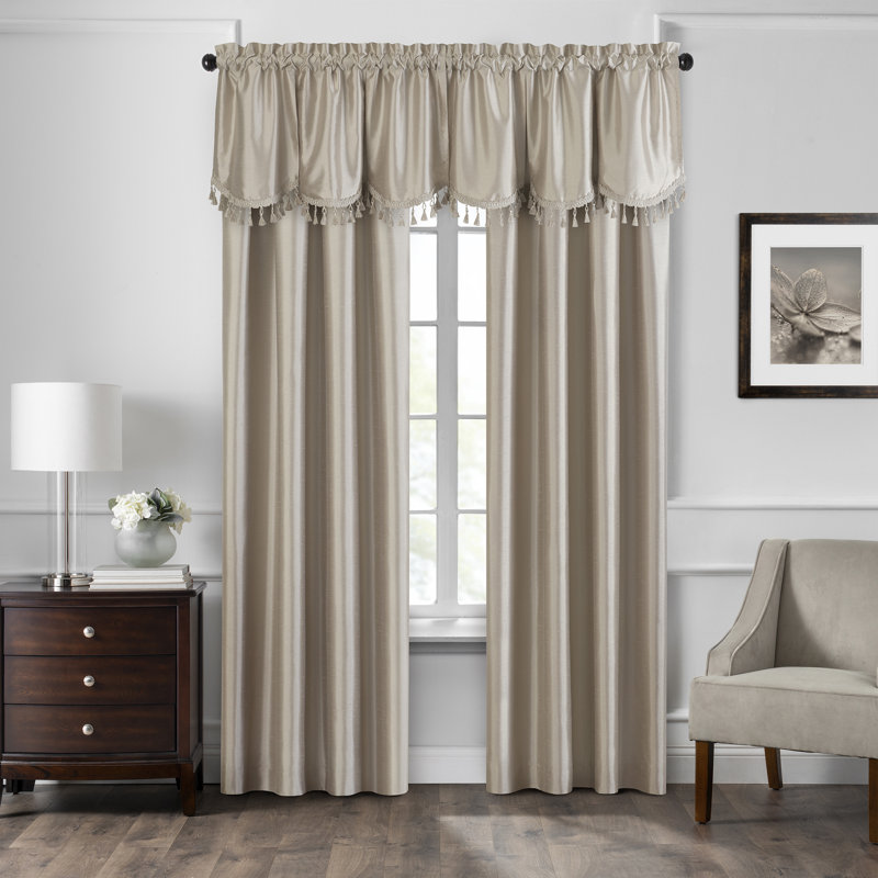 Jupe de fenêtre 48 po Mullan, Taupe