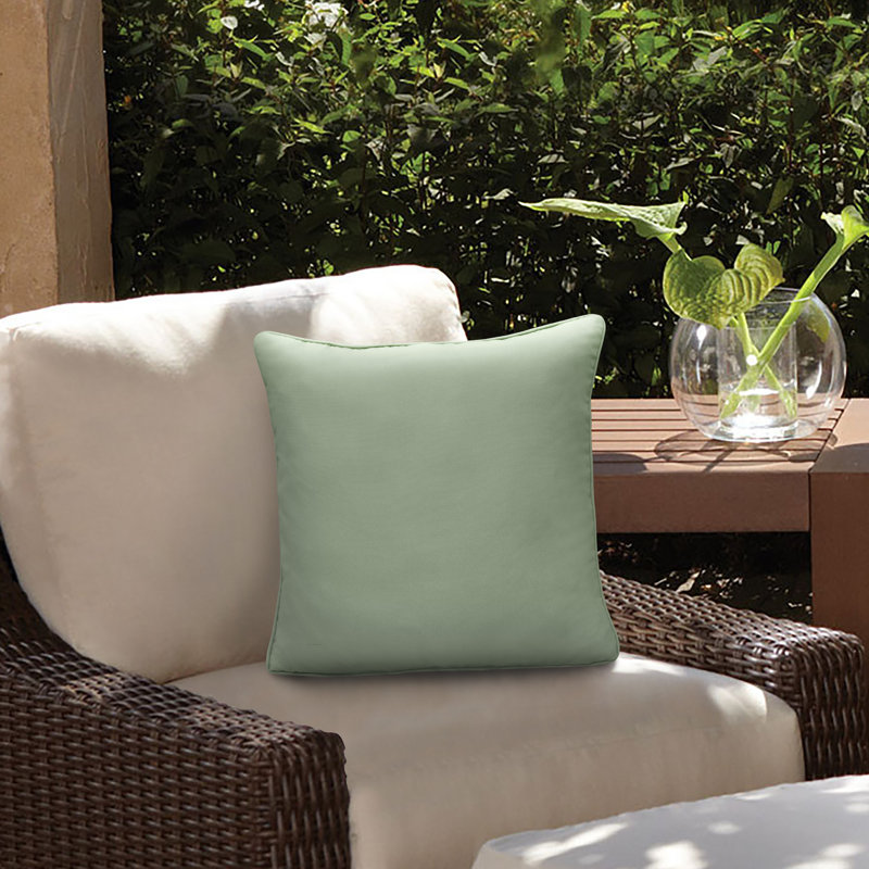 Outdoor Solid Pillow, Green, 18"H x 18"W