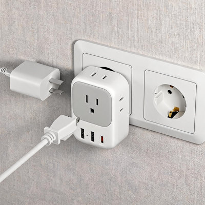 European Standard Multi-Country Travel Adapter Plug, 2 Sets, 4 Sockets, 3 USB Ports With 20W PD Fast Charging, Type-C Compatible With Germany, France,
