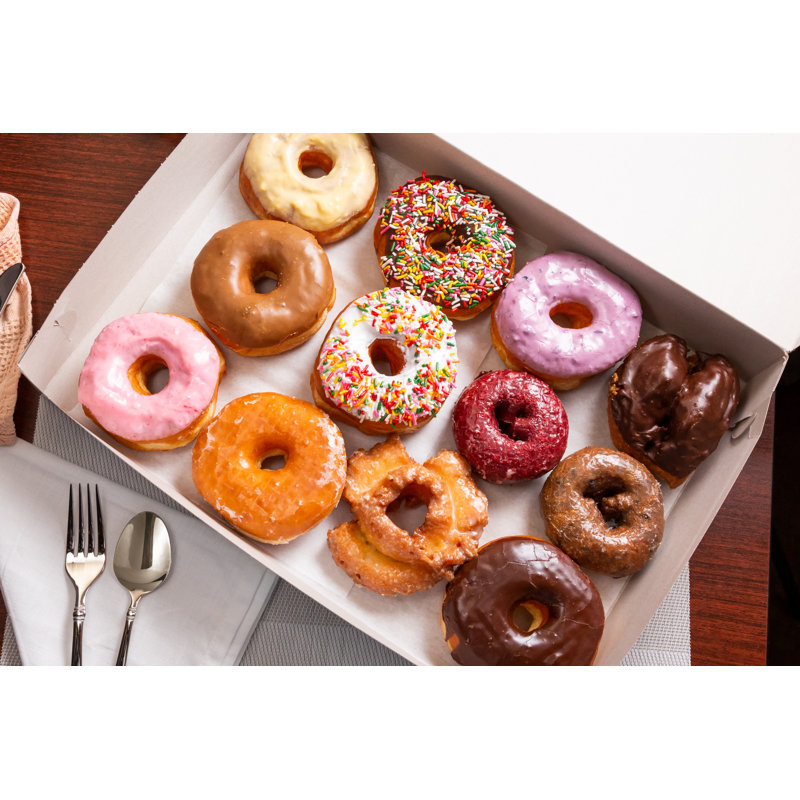 Clarrisa Donuts On Canvas par Photographie par Tonelson, photographie, H 12 po x l 18 po x P 1,25 po