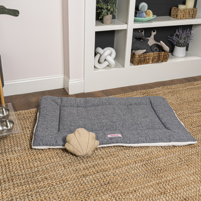 Flora Extra Large Gray Linen Plush Reversible Pet Bed