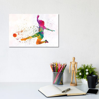 «Woman Soccer Player 11 in Watercolor» par Paul Rommer, reproduction d'art sur toile tendue