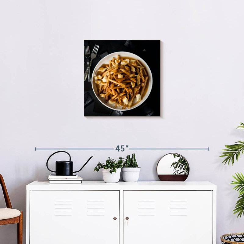 Yarlin Poutine Plate, 20" H x 20" W