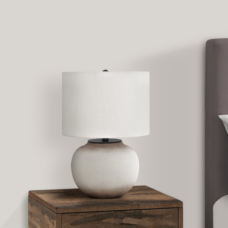 H 21 po, lampe de table, céramique crème, abat-jour ivoire / crème, lampe de table H 21 po en forme de globe chic