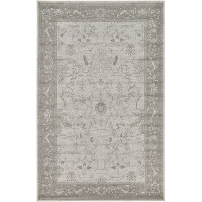 Tapis oriental gris clair Henretter