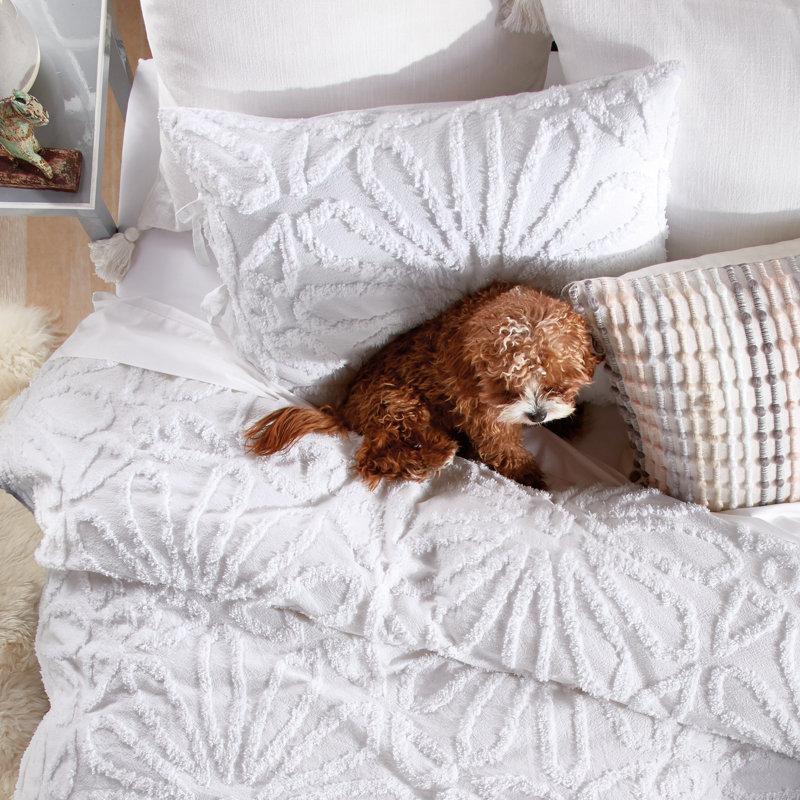 White King Cotton Chenille Tufted Comforter Set