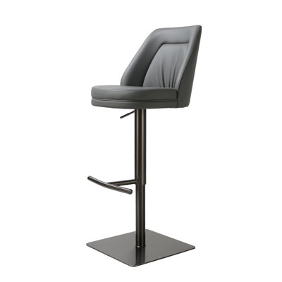 K C418a-56  Barstool