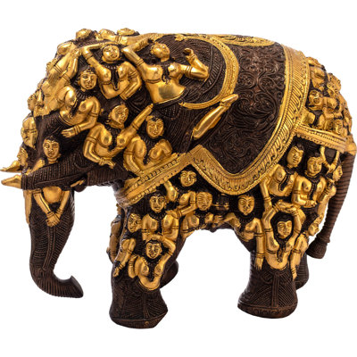 Éléphant fait de personnages féminins (Nari Kunjar)