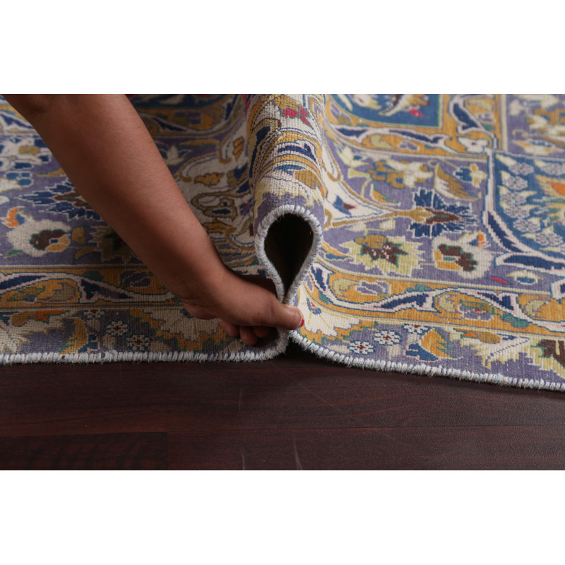 Tapis persan Anastasaos Kashmar