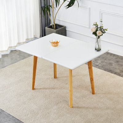 Plateau de table en pierre frittée blanche avec pieds en bois d'hévéa, bureau d'ordinateur pliable, bureau pliable, convient aux restaurants, salons, terrasses, cuisines.