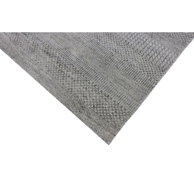 High-Quality Hand Loomed Rectangle Gray Area Rug