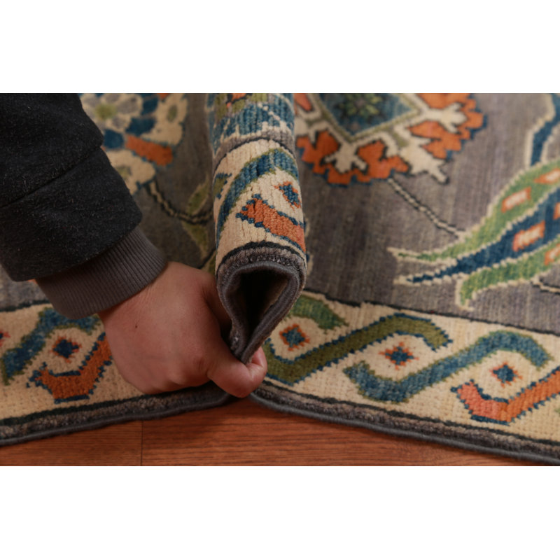 Tapis décoratif gris Kazak