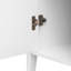 Armoire à trois portes avec poignées en métal - Ajoute du charme aux couloirs, entrées, salons, salles d'étude, rangement spacieux idéal pour l'unité fonctionnelle-563041810