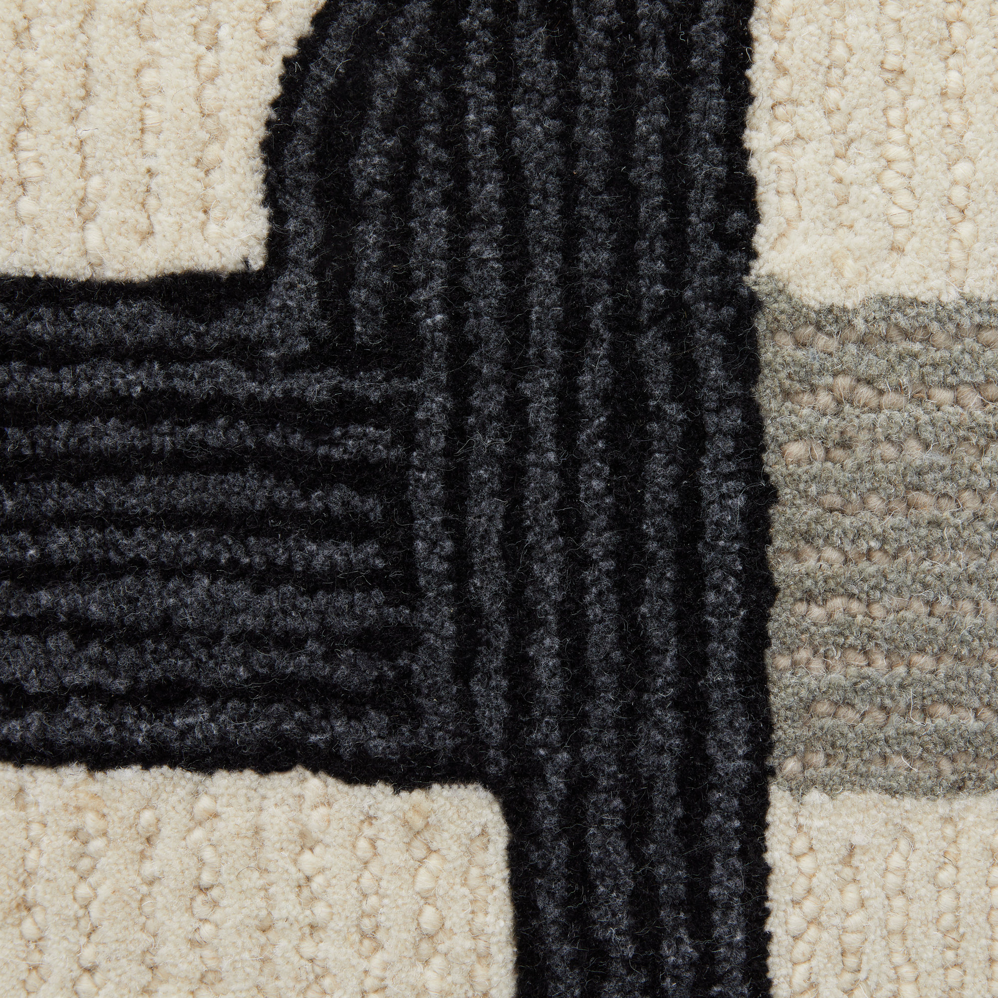 Nobu Rug, Rectangle 2' x 3'
