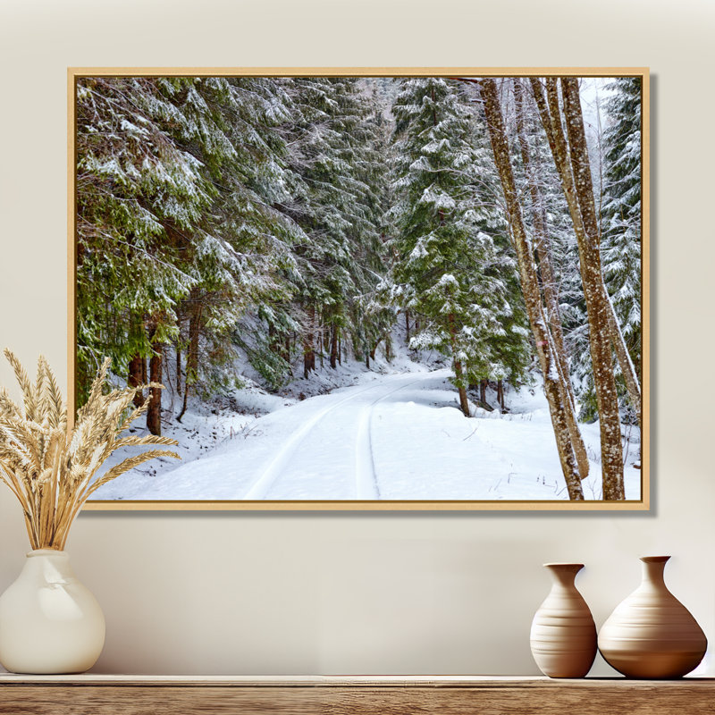 «Winter Forest», reproduction d'art sur toile, route enneigée dans la forêt, H 12 po x l 20 po, Cadre flottant, Érable