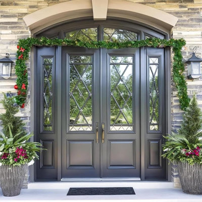 Christmas Decorations Garland Holders for Front Door Adjustable Doorway Garland Hanger for Door Frame Easy Install Heavy Duty Over The Doors Holders for Wreaths Lights No Damage